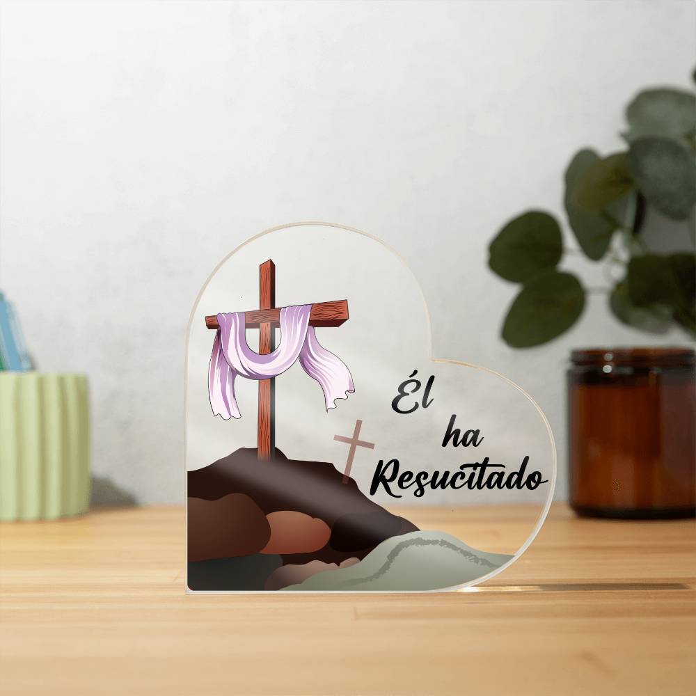 Él ha Resucitado (Cruz de Madera) | Placa de Corazón
