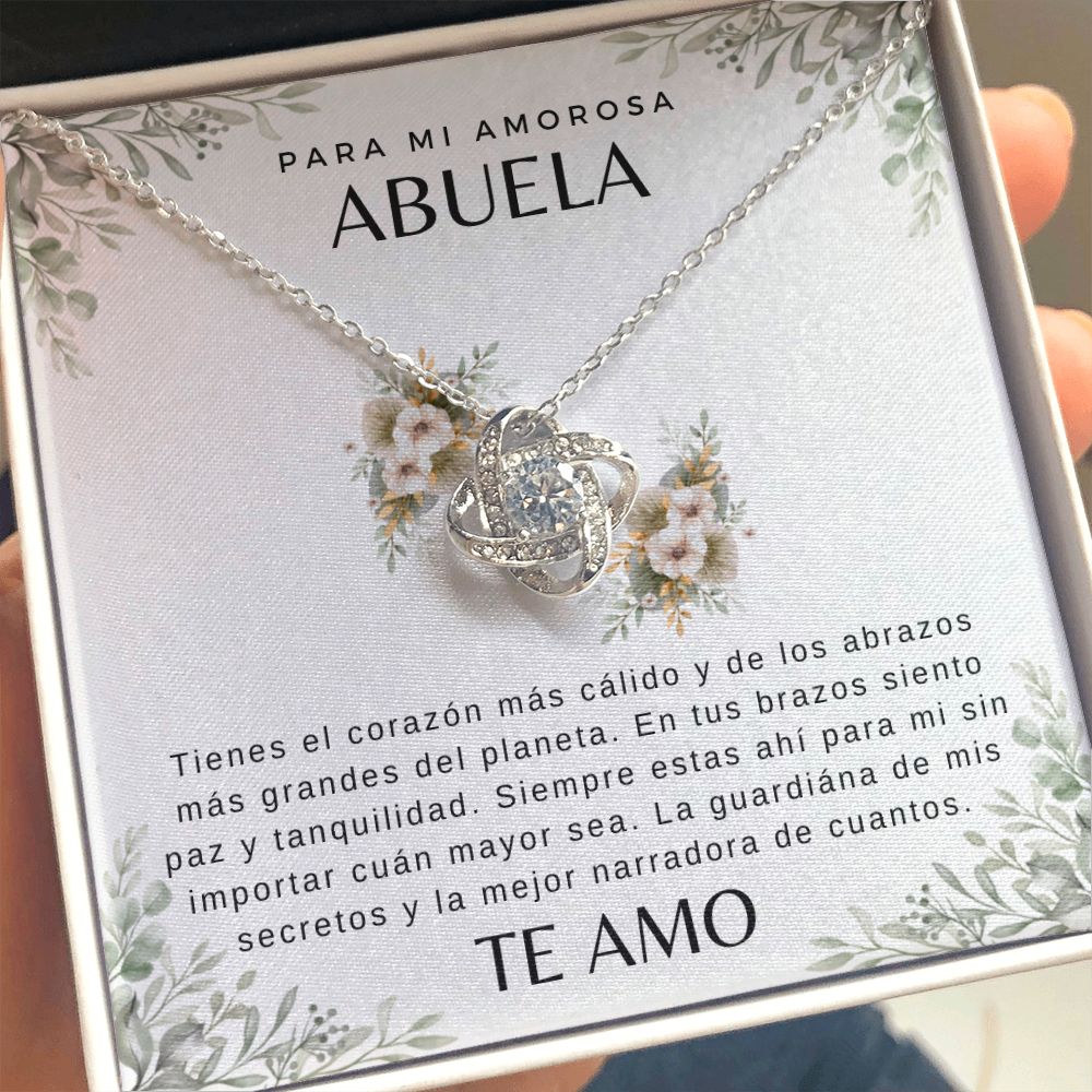 Para Mi Amorosa Abuela | Collar Love Knot